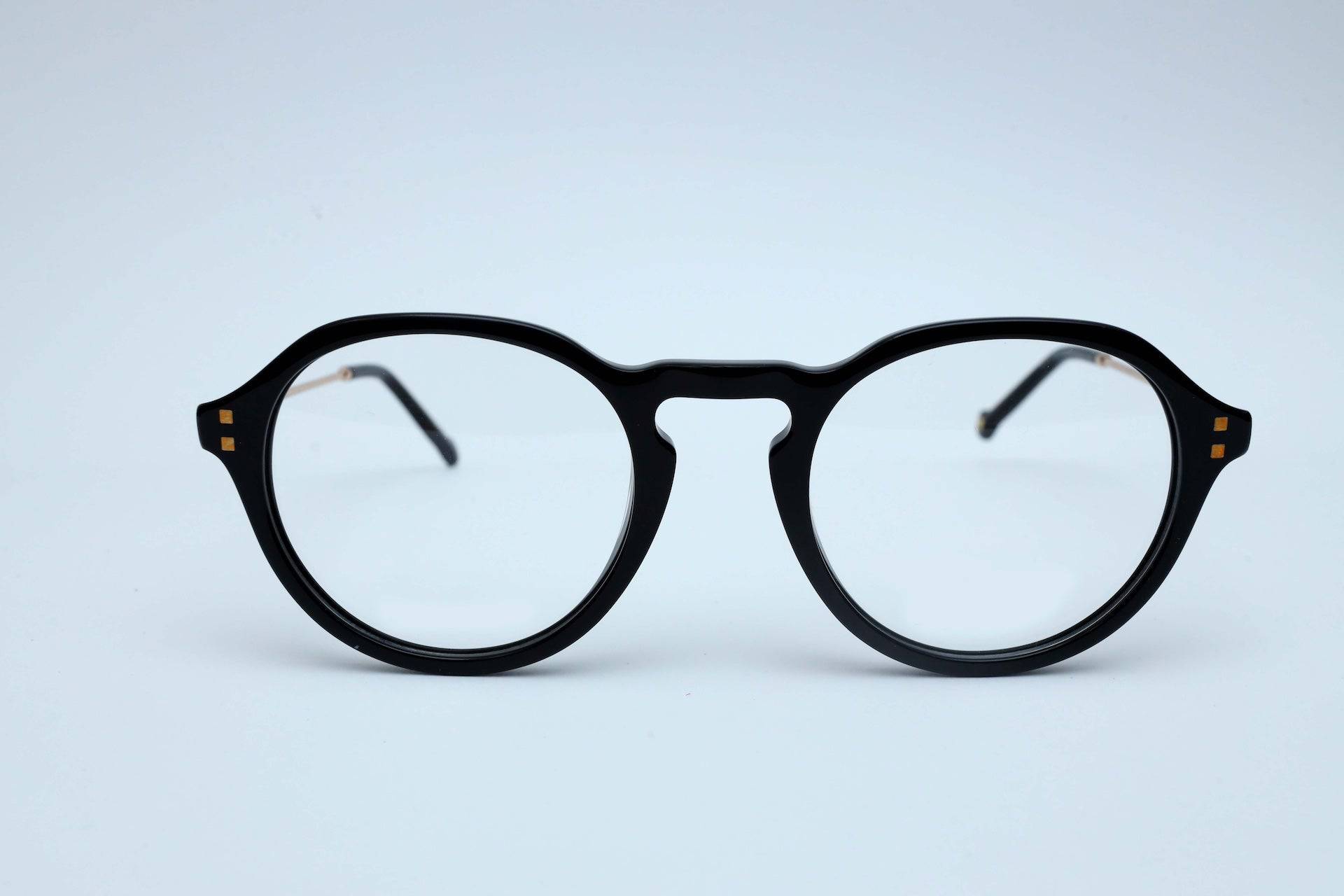 Everest View - Robert & Sons Optical
