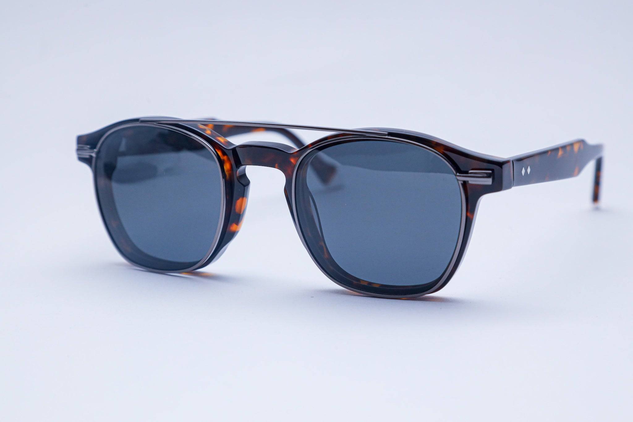 Brooklyn (Clip-on) - Robert & Sons Optical