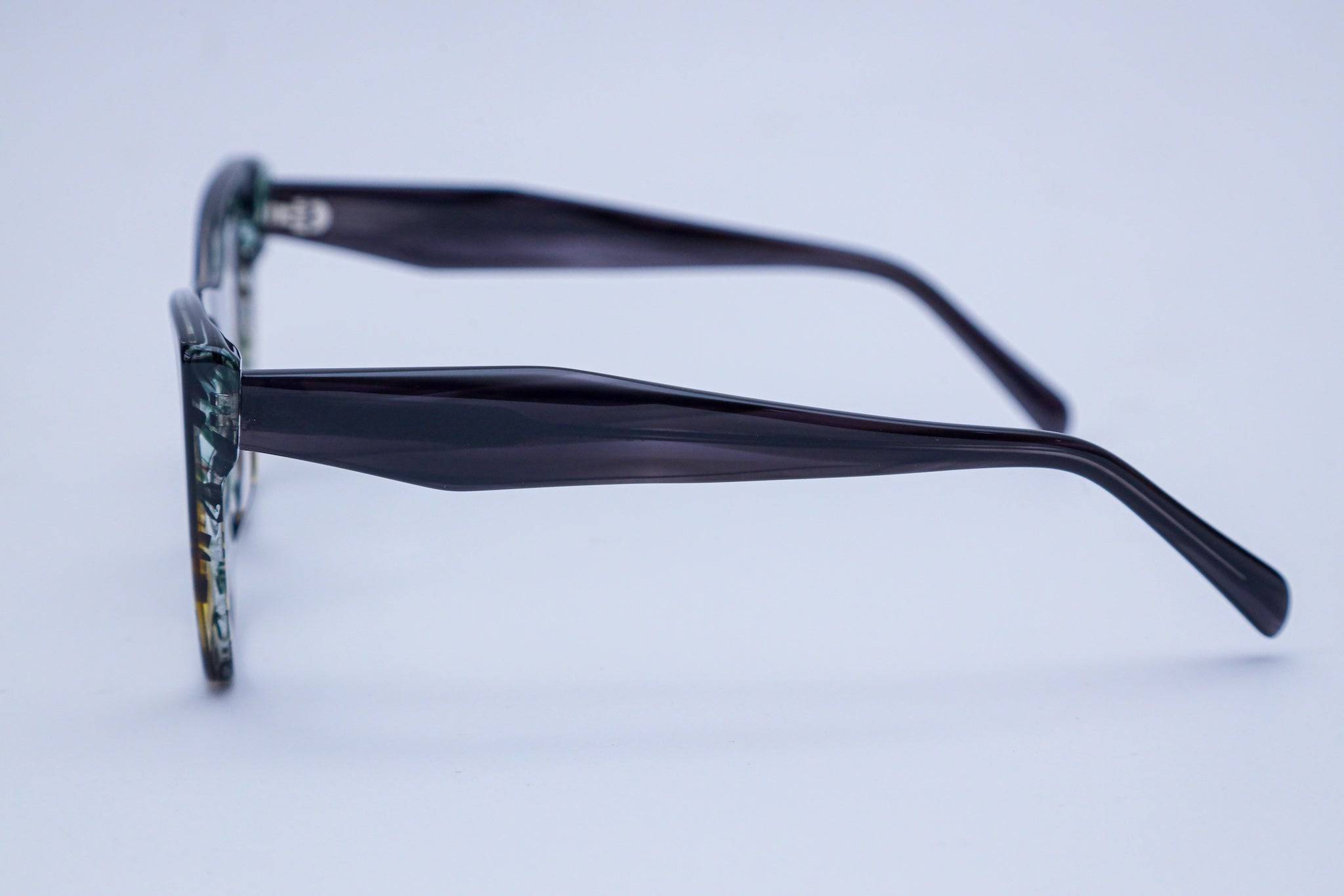 Devon - Robert & Sons Optical