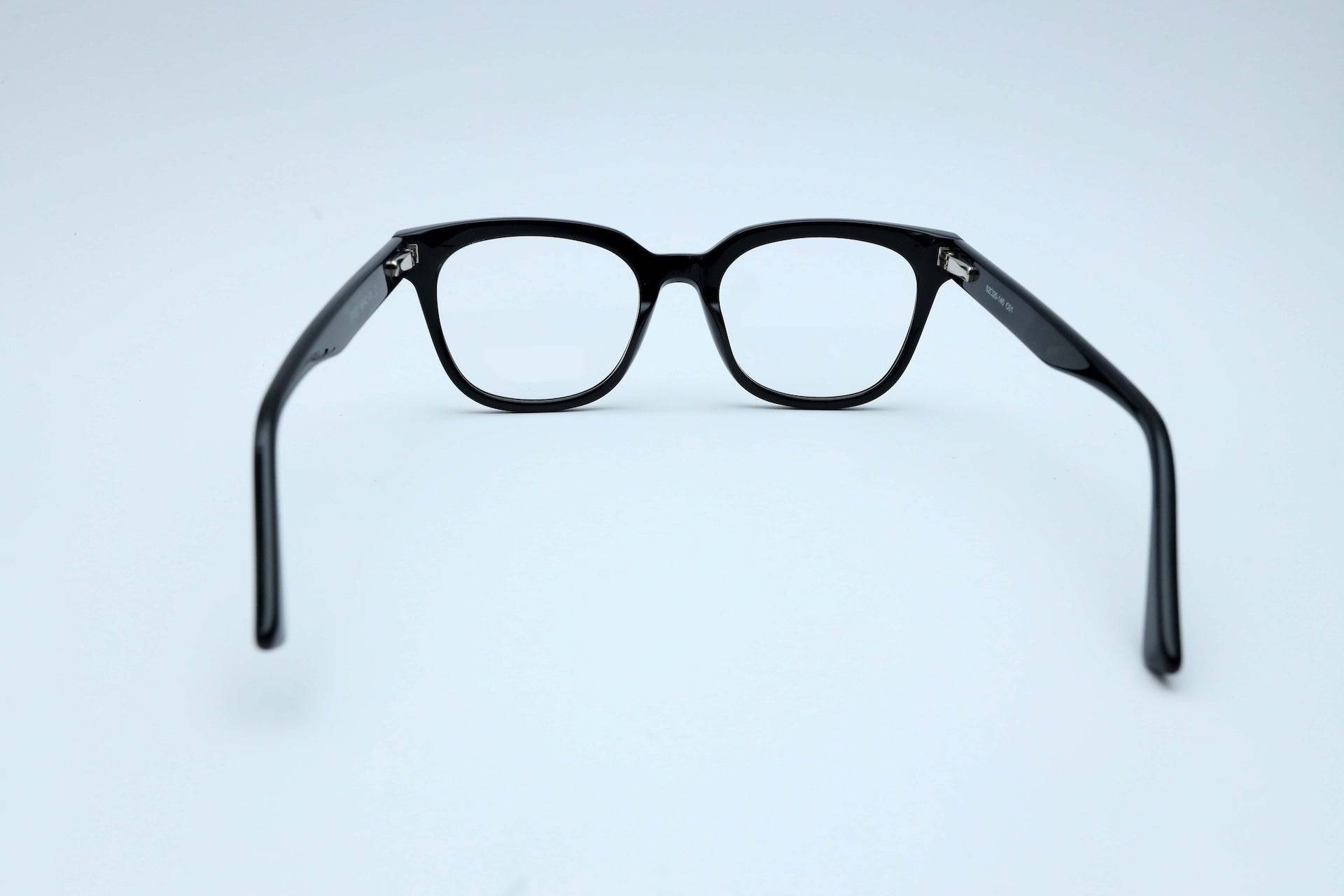 Niagara Rapids - Robert & Sons Optical